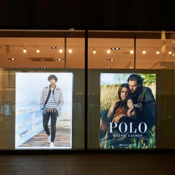 led light box for fashion house
